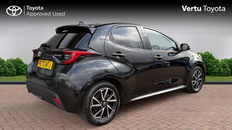 Toyota Yaris 1.5 Hybrid Design 5dr CVT Hybrid Hatchback